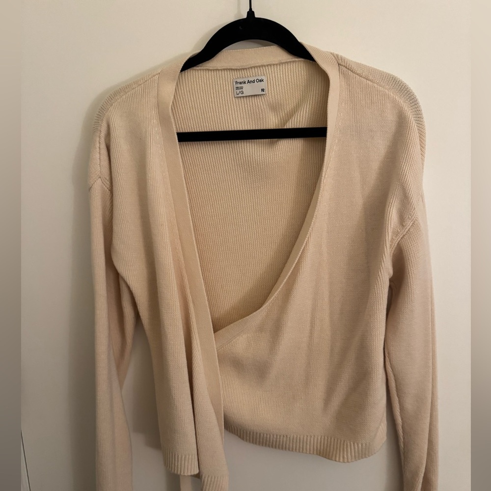 Frank & Oak Beige Wrap Sweater 🤍